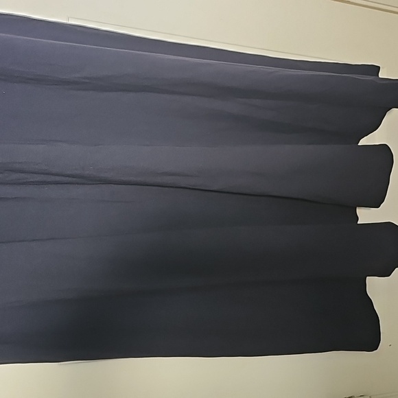 Elegant Navy Blue Sleeveless Maxi Dress. - Picture 6 of 8